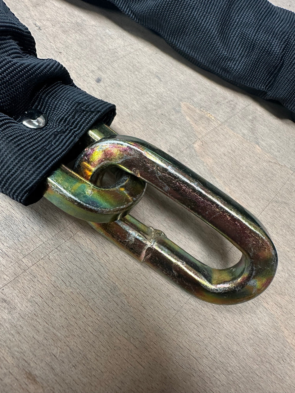 Quadlink Security Chain with Fabric Sleeve