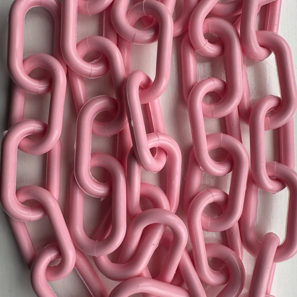 Pink Plastic Chain by the metre